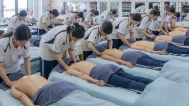 新东方新生入学